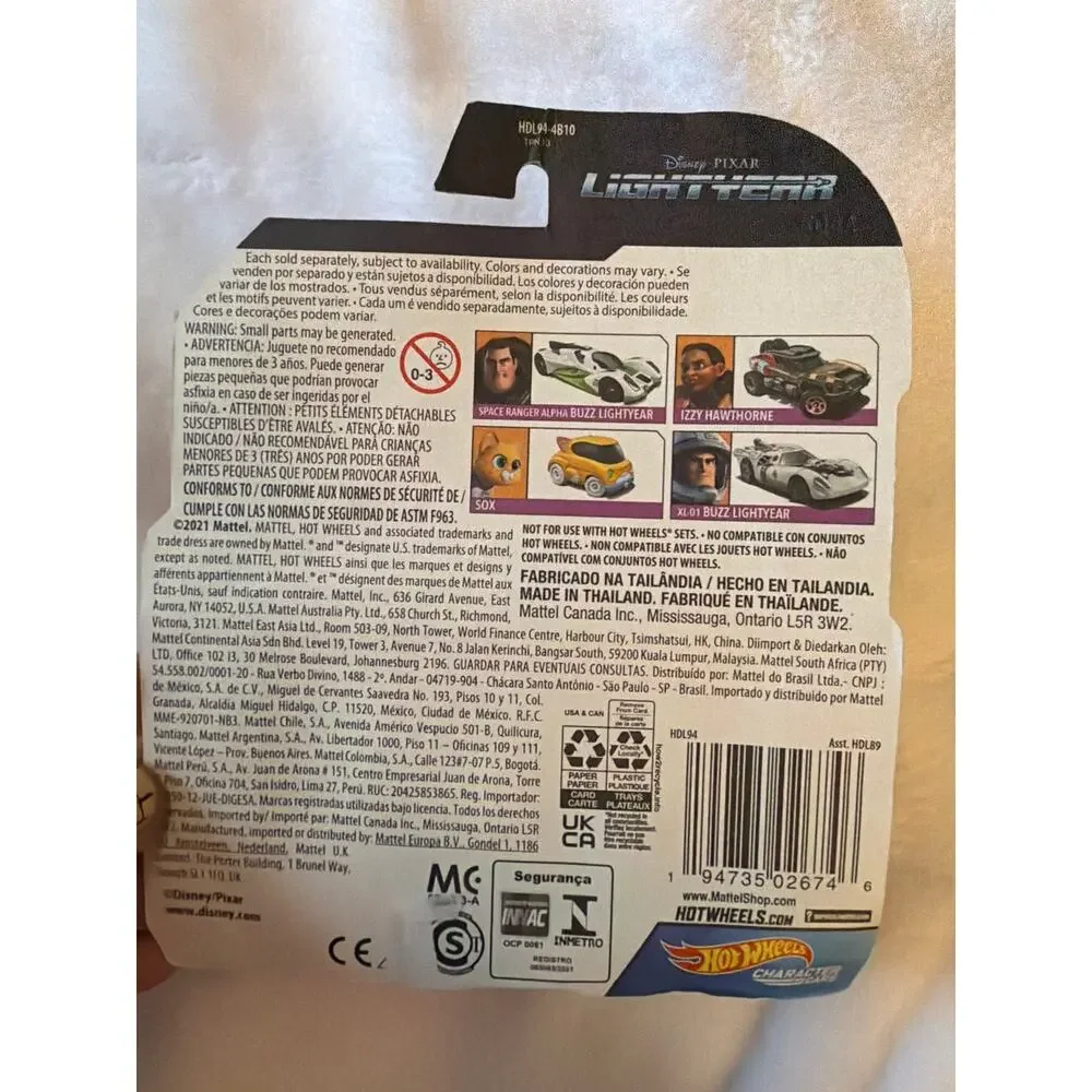Hot Wheels Disney Pixar Lightyear Izzy Hawthorne Character Car Diecast Mattel